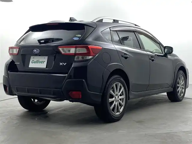 スバル インプレッサ ＸＶ 2．0i－L アイサイト 福井県 2018(平30)年 5.3万km クリスタルブラックシリカ ４WD/純正８インチナビ/CD/DVD/Blu-ray/フルセグTV/Bluetooth/SD/AM_FM/サイド/バックカメラ/アイサイト /・プリクラッシュセーフティ/・追従機能付クルーズコントロール/・AT誤発進抑制制御/・車線逸脱警報/・ふらつき警報/・先行車発進お知らせ機能/ビルトインETC２．０/純正ドライブレコーダー/オートライト /F/Rフォグランプ/ライトレベライザー /コーナーセンサー/ルーフレール/革巻きステアリング/ステアリングリモコン/ステアリングチルド機構