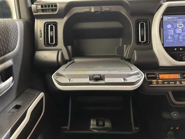 スズキ ハスラー HYBRID X 愛媛県 2021(令3)年 1.9万km クールカーキPM ・純正ナビ/(フルセグ/CD/DVD/BT)/・スズキセーフティサポート/・全周囲カメラ/・D/N席シートヒーター/・ビルトインETC/・純正15インチアルミホイール/・純正フロアマット/・フォグランプ/・ステアリングリモコン/・ドアバイザー/・取扱説明書/・保証書