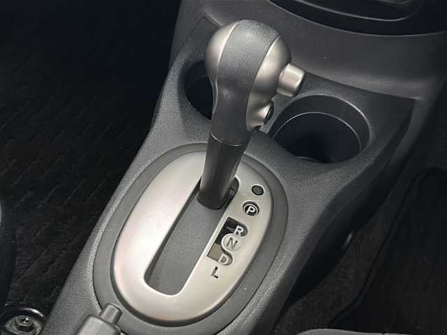 日産 ノート X FOUR エマージェンシーB 道央・札幌 2014(平26)年 12.9万km ブリリアントホワイトパール ・ワンオーナー/・4WD/・純正ナビ/フルセグTV/CD/SD/・バックカメラ/・純正エンジンスターター/・ドライブレコーダー/・エマージェンシーブレーキ/・車線逸脱警報/・横滑り防止/・フロントフォグ/・プッシュスタート/・インテリジェントキー/・ドアバイザー/・電格ミラー/・冬タイヤ14インチホイル積込
