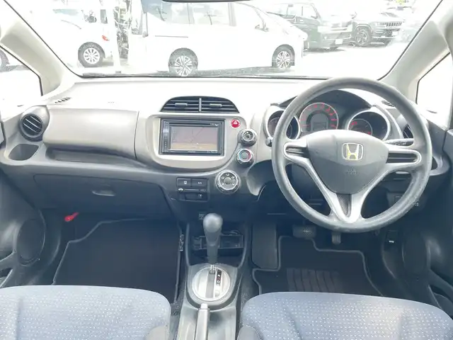 ホンダ フィット G 和歌山県 2009(平21)年 13.9万km アラバスターシルバーメタリック Carrozzeria7インチナビ（AVIC-MRZ66）/ワンセグTV/Bluetooth/CD/DVD/バックカメラ/ETC/電動格納ミラー/パワーウィンドウ/ABS