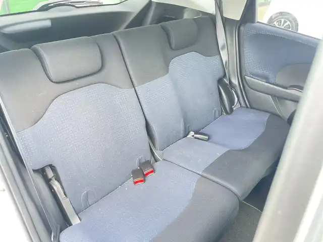 ホンダ フィット G 和歌山県 2009(平21)年 13.9万km アラバスターシルバーメタリック Carrozzeria7インチナビ（AVIC-MRZ66）/ワンセグTV/Bluetooth/CD/DVD/バックカメラ/ETC/電動格納ミラー/パワーウィンドウ/ABS