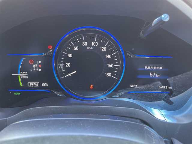 ホンダ ヴェゼル ハイブリッド Z スタイルED 宮崎県 2015(平27)年 7万km プレミアムクリスタルレッドM 純正ナビ/メモリナビ/Bluetooth接続/フルセグテレビ/バックカメラ/ETC/アイドリングストップ/純正17インチアルミ/シートヒーター/プッシュスタート