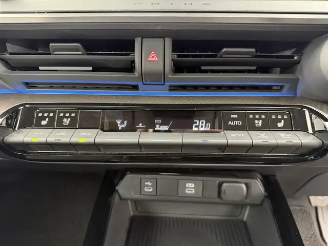 トヨタ プリウス Z 愛知県 2023(令5)年 1.6万km ダークブルー 純正12．3型ディスプレイオーディオ/（BT/TV/CD/AM/FM/miracast）/全方位カメラ/トヨタセーフティセンス/・プリクラッシュセーフティ/・レーダークルーズコントロール/・オートハイビーム/・レーントレーシングアシスト/BSM/メモリ付パワーシート/レザーシート/シートヒーター/エアシート/ハンドルヒーター/パワーバックドア/ビルトイン2.0ETC/デジタルインナーミラー/AC100V/オートホールド/LEDライト