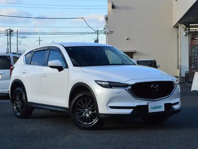 マツダ ＣＸ－５ XD プロアクティブ 栃木県 2019(令1)年 8.1万km スノーフレイクホワイトパールマイカ セーフティ/・アドバンストスマートシティブレーキサポート(アドバンストSCBS)/・スマートシティブレーキサポート(SBS)/・AT誤発進抑制機能/・マツダレーダークルーズコントロール/・車線逸脱警報システム(LDWS)/・ブラインドスポットモニタリング(BSM)/・レーンキープアシストシステム(LAS)/8.8インチセンターディスプレイ/・地デジ(フルセグ)/・Apple CarPlay/Android Auto/・Bluetooth/・DVD/CD/バックモニター/運転席・助手席パワーシート/運転席・助手席ベンチレーション/ステアリングヒーター/パワーリフトゲート/電動パーキングブレーキ/LEDヘッドライト