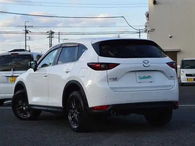 マツダ ＣＸ－５ XD プロアクティブ 栃木県 2019(令1)年 8.1万km スノーフレイクホワイトパールマイカ セーフティ/・アドバンストスマートシティブレーキサポート(アドバンストSCBS)/・スマートシティブレーキサポート(SBS)/・AT誤発進抑制機能/・マツダレーダークルーズコントロール/・車線逸脱警報システム(LDWS)/・ブラインドスポットモニタリング(BSM)/・レーンキープアシストシステム(LAS)/8.8インチセンターディスプレイ/・地デジ(フルセグ)/・Apple CarPlay/Android Auto/・Bluetooth/・DVD/CD/バックモニター/運転席・助手席パワーシート/運転席・助手席ベンチレーション/ステアリングヒーター/パワーリフトゲート/電動パーキングブレーキ/LEDヘッドライト