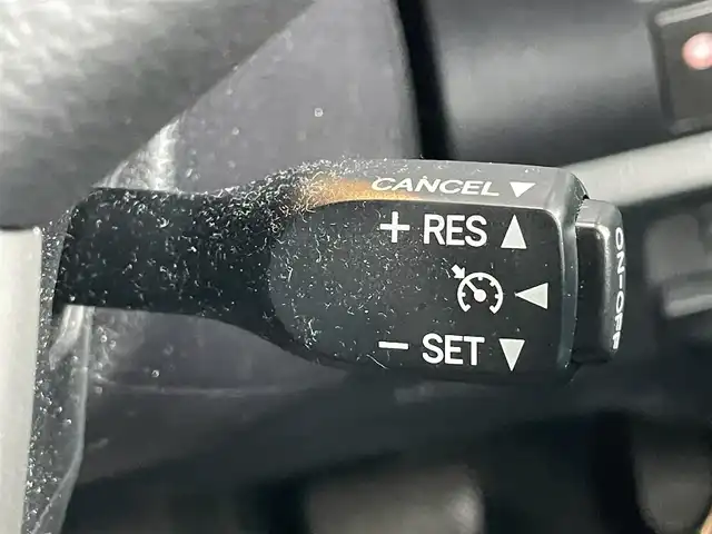 トヨタ ヴォクシー ZS 煌 千葉県 2018(平30)年 4.1万km ホワイトパールクリスタルシャイン 純正10インチメモリナビ /バックカメラ /Bluetooth接続あり /フルセグTV /CD再生あり /ビルドインETC /両側パワースライドドア /衝突被害軽減ブレーキ /クルーズコントロール /オートライト/純正アルミホイール/社外フロアマット