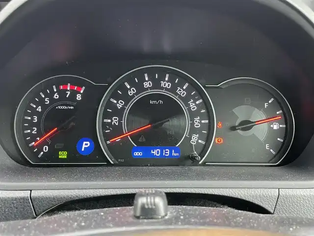 トヨタ ヴォクシー ZS 煌 千葉県 2018(平30)年 4.1万km ホワイトパールクリスタルシャイン 純正10インチメモリナビ /バックカメラ /Bluetooth接続あり /フルセグTV /CD再生あり /ビルドインETC /両側パワースライドドア /衝突被害軽減ブレーキ /クルーズコントロール /オートライト/純正アルミホイール/社外フロアマット