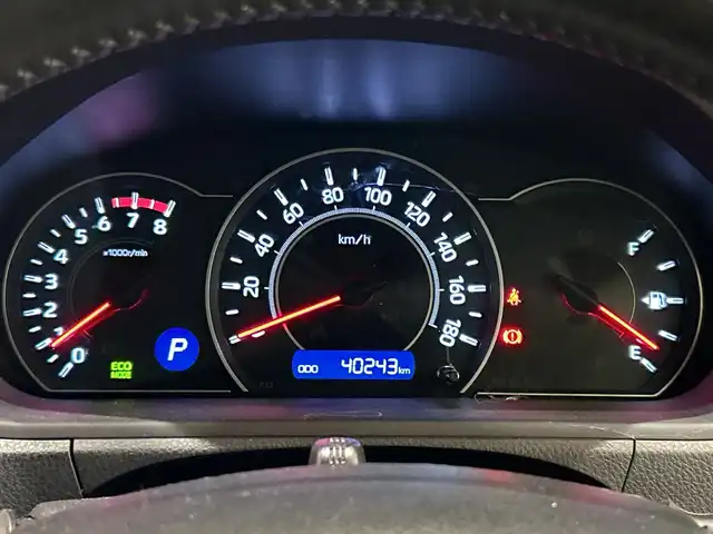 トヨタ ヴォクシー ZS 煌 埼玉県 2018(平30)年 4.1万km ホワイトパールクリスタルシャイン トヨタセーフティセンス/純正10インチナビ /　　CD/DVD/BT/フルセグTV/バックカメラ/両側パワースライドドア/クルーズコントロール/LEDオートライト/純正16インチAW/ステアリングスイッチ/アイドリングストップ/プッシュスタート/ETC/禁煙車