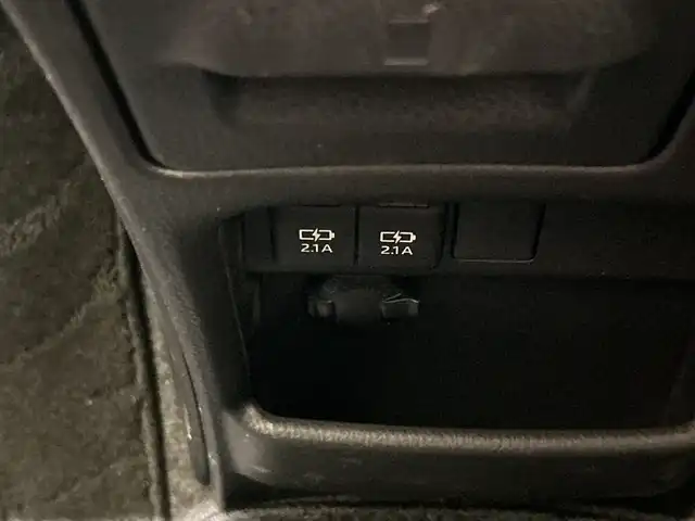 トヨタ ヴォクシー ZS 煌 埼玉県 2018(平30)年 4.1万km ホワイトパールクリスタルシャイン トヨタセーフティセンス/純正10インチナビ /　　CD/DVD/BT/フルセグTV/バックカメラ/両側パワースライドドア/クルーズコントロール/LEDオートライト/純正16インチAW/ステアリングスイッチ/アイドリングストップ/プッシュスタート/ETC/禁煙車