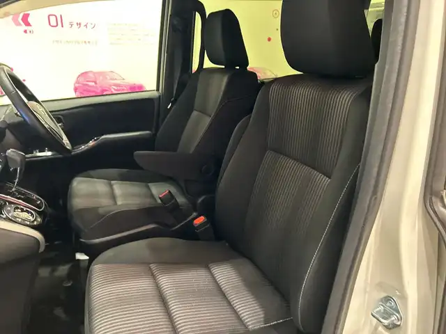 トヨタ ヴォクシー ZS 煌 埼玉県 2018(平30)年 4.1万km ホワイトパールクリスタルシャイン トヨタセーフティセンス/純正10インチナビ /　　CD/DVD/BT/フルセグTV/バックカメラ/両側パワースライドドア/クルーズコントロール/LEDオートライト/純正16インチAW/ステアリングスイッチ/アイドリングストップ/プッシュスタート/ETC/禁煙車