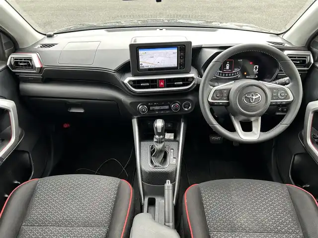 トヨタ ライズ Z 熊本県 2020(令2)年 5.9万km ブラックマイカメタリック ガソリン・ターボ/FF/MTモード付フロアCVT/カロッツェリア『楽ナビ』（7インチ） AVIC-RW711/（CD/DVD/MSV/SD/FM/AM/TV/Bluetooth/iPod/USB/HDMI/AUX）/バックカメラ/モデリスタエアロ（F/S/R下）/ドライブレコーダー 前方/ビルトイン ETC/スマートアシスト/・衝突警報機能（対車両・対歩行者）/・衝突回避支援ブレーキ機能（対車両・対歩行者）/・車線逸脱警報機能/・車線逸脱抑制制御機能/・全車速追従機能付ACC（アダプティブクルーズコントロール）/・LKC（レーンキープコントロール）/・コーナーセンサー（前後2個）/・標識認識機能（進入禁止）/装備/・シートヒーター（D/N）/・オートライト/・LED ヘッドランプ＆フロントフォグランプ、サイドビューランプ/・リヤフォグライト/・オートエアコン/・ステアリングスイッチ/・プッシュスタート/・電動格納ドアミラー/・パワーウインドウ/・パワーステアリング/・純正17inAW/・保/取/ナビ取