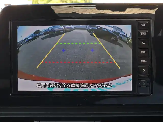 日産 セレナ ハイウェイスター V 鹿児島県 2023(令5)年 2万km 赤 プロパイロット　/純正ナビ　/ＥＴＣ　/両側パワースライドドア　/前後コーナーセンサー　/前方ドライブレコーダー　/Ｂｌｕｅｔｏｏｔｈオーディオ　/フルセグテレビ　/バックカメラ/LEDヘッドライト/横滑り防止装置/レーンキープアシスト/プッシュスタート/スマートキー/エアバッグ(W+サイド)/カーテンエアバッグ/純正アルミホイール(16インチ)