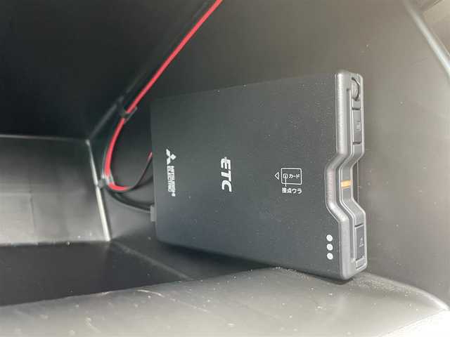 マツダ ＣＸ－５ XD プロアクティブ 岡山県 2022(令4)年 3.4万km スノーフレイクホワイトパールマイカ PRO-XROSS　STYLE　スキッドプレート付き/サイドガーニッシュセット　シルバーモール付き/マツダコネクトナビ/FM、AM、USB、Bluetooth、フルセグTV/Apple　Carplay、Android　Auto/全方位カメラ/レーダークルーズコントロール/純正ETC/純正ドライブレコーダー【前後】/パワーシート【D席】/運転席メモリーシート/パドルシフト/ステアリングヒーター/シートヒーター【D＋N席】/電動リアゲート/プッシュスタート/スペアキー1本/純正フロアマット/純正アルミホイール/LEDヘッドライト/パドルシフト/ステアリングヒーター/コーナーセンサー【前後】/レーンキープアシスト/盗難防止装置/衝突被害軽減システム/エアバック【W＋サイド＋カーテン】/ウインカーミラー/ドアバイザー/取扱説明書