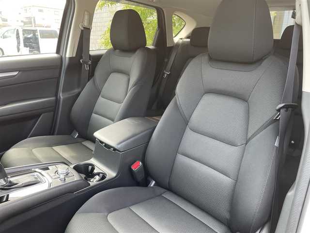 マツダ ＣＸ－５ XD プロアクティブ 岡山県 2022(令4)年 3.4万km スノーフレイクホワイトパールマイカ PRO-XROSS　STYLE　スキッドプレート付き/サイドガーニッシュセット　シルバーモール付き/マツダコネクトナビ/FM、AM、USB、Bluetooth、フルセグTV/Apple　Carplay、Android　Auto/全方位カメラ/レーダークルーズコントロール/純正ETC/純正ドライブレコーダー【前後】/パワーシート【D席】/運転席メモリーシート/パドルシフト/ステアリングヒーター/シートヒーター【D＋N席】/電動リアゲート/プッシュスタート/スペアキー1本/純正フロアマット/純正アルミホイール/LEDヘッドライト/パドルシフト/ステアリングヒーター/コーナーセンサー【前後】/レーンキープアシスト/盗難防止装置/衝突被害軽減システム/エアバック【W＋サイド＋カーテン】/ウインカーミラー/ドアバイザー/取扱説明書
