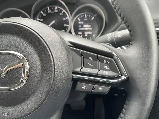 マツダ ＣＸ－５ XD プロアクティブ 熊本県 2022(令4)年 3.4万km スノーフレイクホワイトパールマイカ PRO-XROSS STYLE/プッシュスタート/純正10.25インチナビ/全方位カメラ/ETC/純正17インチAW/レーダークルーズ/パドルシフト/パワーバックドア/右前席パワーシート/前席シートヒーター/ステアリングヒーター/LEDヘッドライト/オートライト/ワイヤレス充電（Qi）/前後コーナーセンサー/横滑り防止装置/ウィンカーミラー/純正フロアマット/純正ドアバイザー/新車保証書/取扱説明書