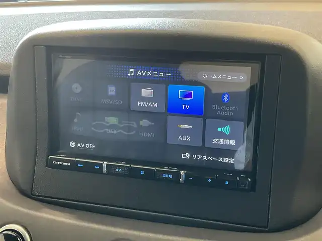 フィアット ５００Ｘ クロス 熊本県 2022(令4)年 1.3万km BIANCO GHIACCIO ・スマートキー/・プッシュスタート/・レーンアシスト/・パークアシスト/・クルーズコントロール(追従式)/・ハーフレザーシート/・前席パワーシート/・前席シートヒーター /・社外メモリナビ/　【DVD・Bluetooth・SD・USB・HDMI・MSV】/・フルセグTV/・バックカメラ/・フォグランプ/・純正マット