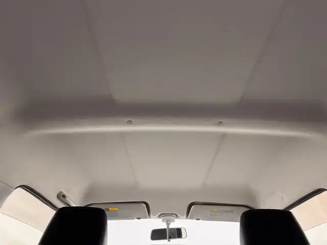 スズキ ジムニー ランドベンチャー 兵庫県 2016(平28)年 5.7万km ブルーイッシュブラックパール3 社外ナビ（ＤＶＤ／ＳＤ／ＢＴ／ワンセグ）/純正ＡＷ16インチ/純正フロアマット/シートヒーター（Ｄ席）/合皮シート/背面タイヤ/４ＷＤ/フォグランプ/電動格納ミラー/ウインカーミラー