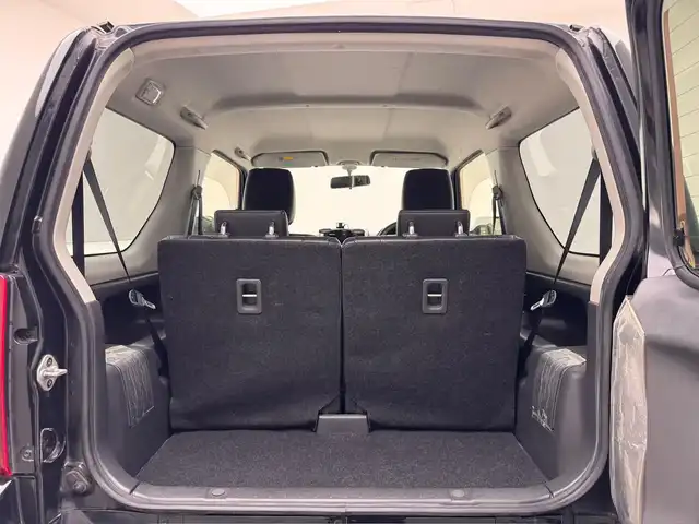 スズキ ジムニー ランドベンチャー 兵庫県 2016(平28)年 5.7万km ブルーイッシュブラックパール3 社外ナビ（ＤＶＤ／ＳＤ／ＢＴ／ワンセグ）/純正ＡＷ16インチ/純正フロアマット/シートヒーター（Ｄ席）/合皮シート/背面タイヤ/４ＷＤ/フォグランプ/電動格納ミラー/ウインカーミラー