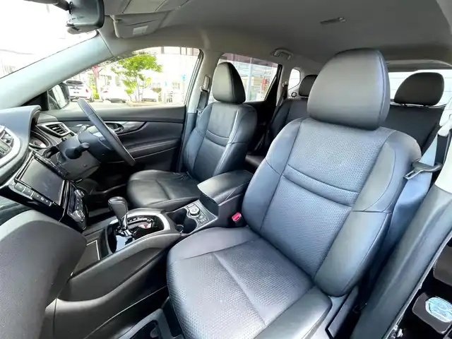 日産 エクストレイル 20X エマージェンシーブレーキ 群馬県 2016(平28)年 7.2万km ダイヤモンドブラック 4WD/ワンオーナー/純正9型ナビ(MM516D-L)/CD・DVD・BT・フルセグ/バックカメラ/ビルトインETC/前席シートヒーター/横滑り防止装置/レーンキープアシスト/衝突軽減ブレーキ/アイドリングストップ/LEDヘッドランプ/純正アルミホイール/純正フロアマット/取説・保証書/スマートキー×2