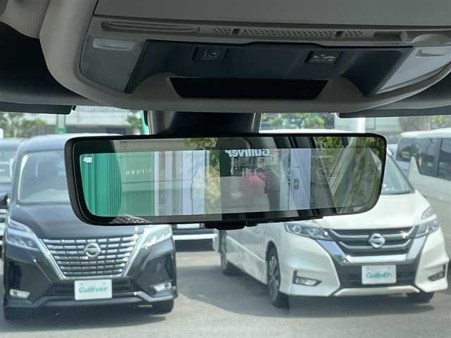 スバル フォレスター ハイブリッド アドバンス 岡山県 2022(令4)年 3.5万km クリスタルブラックシリカ DIATONEサウンド8インチナビ/フルセグTV、CD、DVD、Bluetooth、AM、FM/バックカメラ/純正前方ドライブレコーダー/スマートルームミラー/パワーバックドア/パドルシフト/ドライバーモニタリング/運転席メモリーシート/ステアリングヒーター/前席シートヒーター/ETC/プリクラッシュブレーキ/全車速追従機能付きクルーズコントロール/AT誤発進抑制制御＆AT誤後進抑制制御/車線逸脱抑制制御/ふらつき警報
