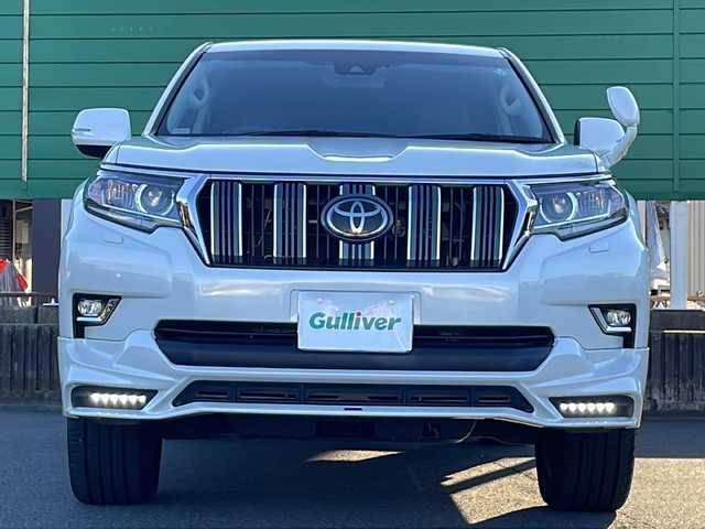 トヨタ ランドクルーザー プラド TX Lパッケージ 茨城県 2020(令2)年 7.1万km ホワイトパールクリスタルシャイン TRDエアロ フロント サイド リアアンダー/Toyota Safety Sense/Grgoセキュリティシステム/純正9インチSDナビ/Bluetooth フルセグTV CD DVD/バックカメラ/プリクラッシュセーフティ/レーンディパーチャーアラート/オートマチックハイビーム/レーダークルーズコントロール/４WD/本革シート/シートベンチレーション/LEDオートヘッドライト/フロントフォグランプ/ビルトインETC2.0