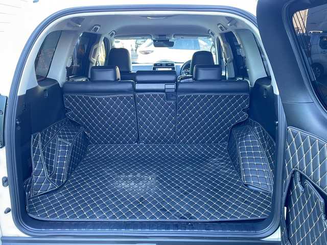 トヨタ ランドクルーザー プラド TX Lパッケージ 茨城県 2020(令2)年 7.1万km ホワイトパールクリスタルシャイン TRDエアロ フロント サイド リアアンダー/Toyota Safety Sense/Grgoセキュリティシステム/純正9インチSDナビ/Bluetooth フルセグTV CD DVD/バックカメラ/プリクラッシュセーフティ/レーンディパーチャーアラート/オートマチックハイビーム/レーダークルーズコントロール/４WD/本革シート/シートベンチレーション/LEDオートヘッドライト/フロントフォグランプ/ビルトインETC2.0