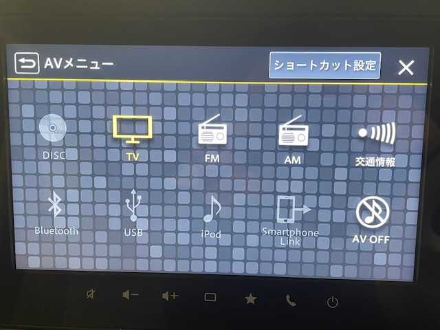 スズキ ワゴンＲ スマイル HYBRID X 宮城県 2021(令3)年 4万km インディゴブルーメタリック/ホワイト2トーン スズキセーフティーサポート/・車線逸脱警報装置/・デュアルセンサーブレーキサポート/・ヘッドアップディスプレイ/・先行車発進お知らせ機能/・レーダークルーズコントロール/・車線維持支援機能/・ふらつき警報/・後方誤発進抑制機能/・低速時ブレーキサポート/・ハイビームアシスト/純正ナビ/・フルセグTV/Bluetooth/CD/USB/・全方位カメラ/・ドライブレコーダー（前後）/・ETC/両側パワースライドドア/コーナーセンサー/アイドリングストップ/シートヒーター（運転席）/プッシュスタート/・スマートキー/LEDヘッドライト/・オートライト/・オートハイビーム