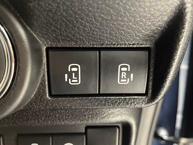 スズキ ワゴンＲ スマイル HYBRID X 宮城県 2021(令3)年 4万km インディゴブルーメタリック/ホワイト2トーン スズキセーフティーサポート/・車線逸脱警報装置/・デュアルセンサーブレーキサポート/・ヘッドアップディスプレイ/・先行車発進お知らせ機能/・レーダークルーズコントロール/・車線維持支援機能/・ふらつき警報/・後方誤発進抑制機能/・低速時ブレーキサポート/・ハイビームアシスト/純正ナビ/・フルセグTV/Bluetooth/CD/USB/・全方位カメラ/・ドライブレコーダー（前後）/・ETC/両側パワースライドドア/コーナーセンサー/アイドリングストップ/シートヒーター（運転席）/プッシュスタート/・スマートキー/LEDヘッドライト/・オートライト/・オートハイビーム