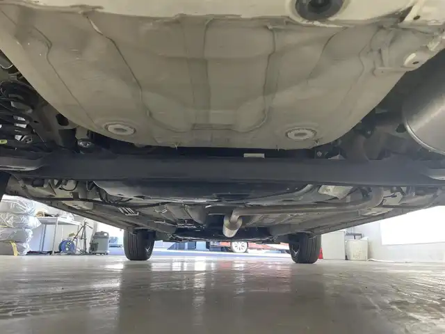 スズキ クロスビー HYBRID MZ 滋賀県 2019(平31)年 5.9万km キャラバンアイボリーパールメタリック/ブラック 2トーンルーフ 純正8型ナビ【CD/DVD/SD/Bluetooth/フルセグ】/デュアルセンサーブレーキサポート/シートヒーター/ドライブレコーダー/アイドリングストップ/パドルシフト/ステアリングリモコン/オートライト/LEDヘッドライト/スマートキー/スペアキー