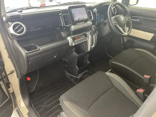 スズキ クロスビー HYBRID MZ 滋賀県 2019(平31)年 5.9万km キャラバンアイボリーパールメタリック/ブラック 2トーンルーフ 純正8型ナビ【CD/DVD/SD/Bluetooth/フルセグ】/デュアルセンサーブレーキサポート/シートヒーター/ドライブレコーダー/アイドリングストップ/パドルシフト/ステアリングリモコン/オートライト/LEDヘッドライト/スマートキー/スペアキー