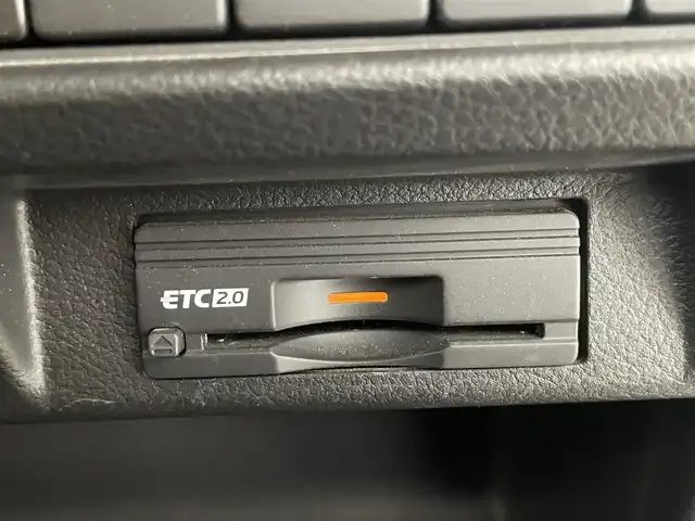 スズキ クロスビー HYBRID MZ 滋賀県 2019(平31)年 5.9万km キャラバンアイボリーパールメタリック/ブラック 2トーンルーフ 純正8型ナビ【CD/DVD/SD/Bluetooth/フルセグ】/デュアルセンサーブレーキサポート/シートヒーター/ドライブレコーダー/アイドリングストップ/パドルシフト/ステアリングリモコン/オートライト/LEDヘッドライト/スマートキー/スペアキー