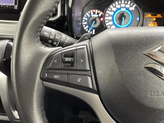 スズキ クロスビー HYBRID MZ 熊本県 2019(平31)年 5.9万km キャラバンアイボリーパールメタリック/ブラック 2トーンルーフ 禁煙車/純正8型ナビAVIC-RLS901【CD/DVD/SD/Bluetooth/フルセグ】/クルーズコントロール/純正前方ドライブレコーダー/ETC2.0/後ろのみクリアランスソナー/前席シートヒーター/アイドリングストップ/パーキングアシスト/衝突軽減ブレーキ/レーンキープアシスト/横滑り防止/パドルシフト/純正フロアマット/純正16インチAW/オートライト/LEDヘッドライト/フォグライト/スマートキー/プッシュスタート/スペアキー1本