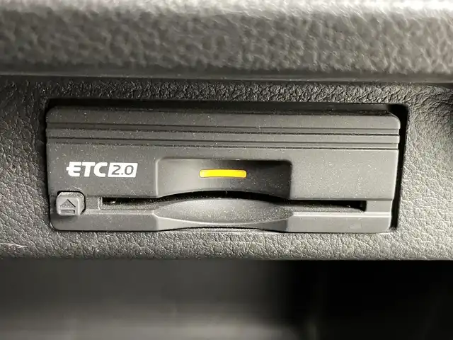 スズキ クロスビー HYBRID MZ 熊本県 2019(平31)年 5.9万km キャラバンアイボリーパールメタリック/ブラック 2トーンルーフ 禁煙車/純正8型ナビAVIC-RLS901【CD/DVD/SD/Bluetooth/フルセグ】/クルーズコントロール/純正前方ドライブレコーダー/ETC2.0/後ろのみクリアランスソナー/前席シートヒーター/アイドリングストップ/パーキングアシスト/衝突軽減ブレーキ/レーンキープアシスト/横滑り防止/パドルシフト/純正フロアマット/純正16インチAW/オートライト/LEDヘッドライト/フォグライト/スマートキー/プッシュスタート/スペアキー1本