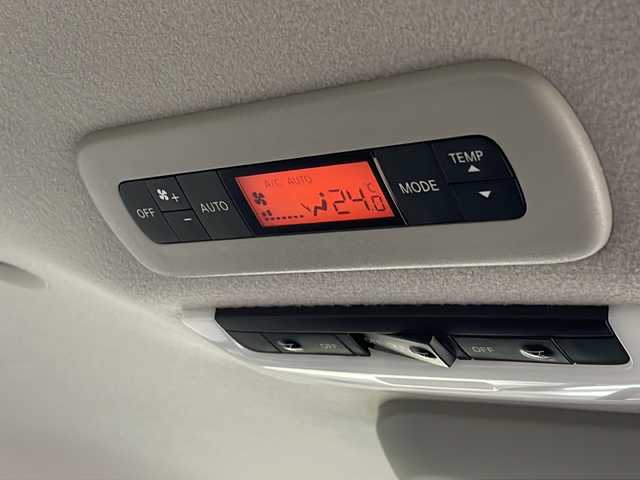 日産 セレナ ハイウェイスターVセレクションⅡ 福岡県 2019(平31)年 3万km ブリリアントホワイトパール 純正7インチSDナビ/CD/DVD再生機能有/Bluetooth/全周囲カメラ/両側パワースライドドア/クルーズコントロール/11インチフリップダウンモニター/純正アルミホイール/セーフティパックA/LEDヘッドライト/純正フロアマット/純正ドライブレコーダー/コーナーセンサー