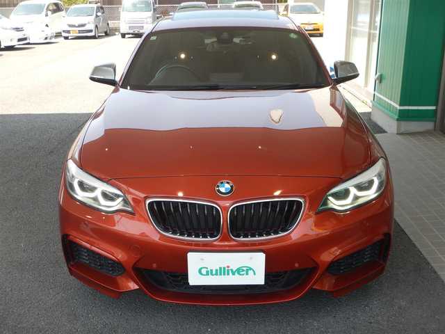 ＢＭＷ Ｍ２４０ｉ クーペ 茨城県 2017(平29)年 4.7万km サンセットオレンジ インテリジェントセーフティー/トランクスポイラー/サンルーフ/前席パワーシート/・運転席メモリー機能付き/純正HDDナビ/バックカメラ/BT接続/CD/DVD再生/前後ドライブレコーダー/パークディスタンスコントロール/USB端子/クルーズコントロール/パドルシフト/アイドリングストップ/本革巻きステアリング/前席シートヒーター/MTモード付きAT/オートワイパー/オートライト/フォグランプ/リアフォグライト/スマートキー/プッシュスタート/ミラー一体型ETC/純正マット/ステアリングリモコン/スマートキー/プッシュスタート/取説/保証書