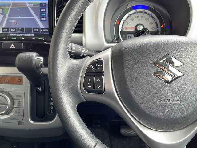スズキ ハスラー X ターボ 愛知県 2018(平30)年 6.4万km ピュアホワイトP 衝突被害軽減ブレーキ/社外8インチSDナビ　ナビあり/シートヒーター/社外フルセグTV/CD DVD/Bluetooth/純正アルミホイール/キセノンヘッドライト/オートライト/ETC/ステアリングスイッチ/スマートキー/プッシュスタート