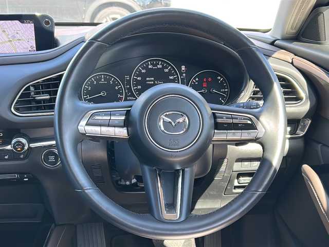 マツダ ＣＸ－３０ 20S Lパッケージ 石川県 2020(令2)年 1万km ポリメタルグレーM 純正メモリナビ【DVD/CD/Bluetooth/フルセグ】/全方位カメラ/ETC/ドライブレコーダー/シートメモリ/運転席・助手席シートヒーター/運転席パワーシート/本革巻きステアリング/ステアリングヒーター/パドルシフト/ヘッドアップディスプレイ/オートライト/LEDヘッドライト/前後コーナーセンサー/クルーズコントロール(追従走行有)/４WD/純正アルミホイール