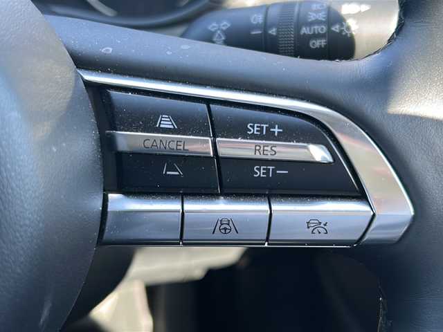 マツダ ＣＸ－３０ 20S Lパッケージ 石川県 2020(令2)年 1万km ポリメタルグレーM 純正メモリナビ【DVD/CD/Bluetooth/フルセグ】/全方位カメラ/ETC/ドライブレコーダー/シートメモリ/運転席・助手席シートヒーター/運転席パワーシート/本革巻きステアリング/ステアリングヒーター/パドルシフト/ヘッドアップディスプレイ/オートライト/LEDヘッドライト/前後コーナーセンサー/クルーズコントロール(追従走行有)/４WD/純正アルミホイール