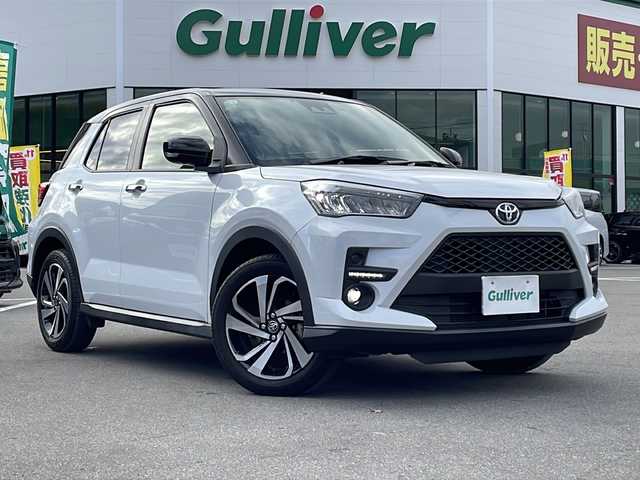 トヨタ ライズ Z 長野県 2023(令5)年 1.8万km ブラックマイカメタリック/シャイニングホワイトパール 禁煙車/ワンオーナー/純正ナビ【NMZK-W73D】/(CD/DVD/フルセグTV/Bluetooth)/スマートアシスト/・衝突回避支援ブレーキ/・ブレーキ制御付誤発進抑制機能/・車線逸脱抑制制御機能/・車線逸脱警報機能/・先行車発進お知らせ機能/・サイドビューランプ/・レーンキープコントロール/・ブラインドスポットモニター/・進入禁止標識認識機能/・アダプティブドライビングビーム/・全車速追従機能付アダプティブクルーズコントロール/パノラミックビューモニター/ビルトインETC2.0/ドライブレコーダー/シートヒーター/革巻きステアリング/ステアリングスイッチ/LEDヘッドライト/フォグランプ/オートライト/電動パーキングブレーキ/ブレーキホールド/スマートキー/Pスタート/電動格納ミラー/純正17インチAW/純正フロアマット