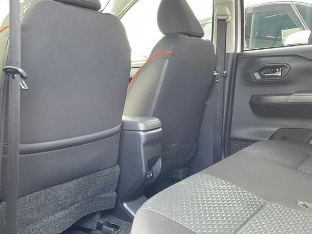 トヨタ ライズ Z 長野県 2023(令5)年 1.8万km ブラックマイカメタリック/シャイニングホワイトパール 禁煙車/ワンオーナー/純正ナビ【NMZK-W73D】/(CD/DVD/フルセグTV/Bluetooth)/スマートアシスト/・衝突回避支援ブレーキ/・ブレーキ制御付誤発進抑制機能/・車線逸脱抑制制御機能/・車線逸脱警報機能/・先行車発進お知らせ機能/・サイドビューランプ/・レーンキープコントロール/・ブラインドスポットモニター/・進入禁止標識認識機能/・アダプティブドライビングビーム/・全車速追従機能付アダプティブクルーズコントロール/パノラミックビューモニター/ビルトインETC2.0/ドライブレコーダー/シートヒーター/革巻きステアリング/ステアリングスイッチ/LEDヘッドライト/フォグランプ/オートライト/電動パーキングブレーキ/ブレーキホールド/スマートキー/Pスタート/電動格納ミラー/純正17インチAW/純正フロアマット