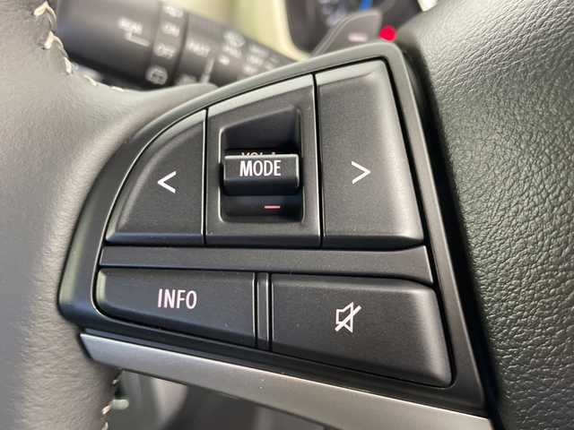 スズキ クロスビー HYBRID MZ 富山県 2025(令7)年 0.1千km キャラバンアイボリーパールメタリック/ホワイト 2トーンルーフ 登録済未使用車/４WD/全方位カメラ/衝突被害軽減ブレーキ/横滑り防止装置/アダプティブクルーズコントロール/レーンキープアシスト/オートマチックハイビーム/ダウンヒルアシストコントロール/盗難防止装置/コーナーセンサー/シートヒーター/パドルシフト/スマートキー/プッシュスタート/アイドリングストップ/ドアバイザー/純正16インチAW