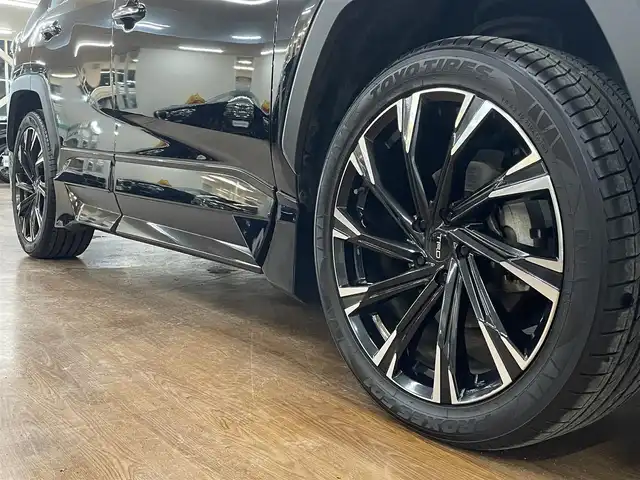 トヨタ ＲＡＶ４ G Zパッケージ 道央・札幌 2020(令2)年 3.4万km アティチュードブラックマイカ 4WD/ワンオーナー/サンルーフ/TRDフルエアロ/純正SDナビ/・フルセグTV/CD/DVD/BT/SD/USB/TVキャンセラー/バックカメラ/Toyota Safety Sense/ ・プリクラッシュセーフティ/ ・レーントレーシングアシスト/ ・オートマチックハイビーム/ ・ロードサインアシスト/ ・レーダークルーズコントロール/ ・先行車発進告知機能/パワーバックドア/純正ドライブレコーダー/前席シートヒーター/横滑り防止装置/ステアリングヒーター/オートクルーズコントロール/ビルトインETC2.0/ブレーキホールド/電動パーキングブレーキ/ブラインドスポットモニター/デジタルインナーミラー/運転席パワーシート/運転席シートメモリ機能/ダウンヒルアシスト/オートライト/オートハイビーム/LEDヘッドライト/フォグライト/リアUSB/プッシュスタート/スマートキー/スペアキー/前後クリアランスソナー/ルーフレーフ/TRD20インチエアロ/革巻きステアリング/カーテンエアバッグ/取扱説明書/ナビ取扱説明書/新車時保証書