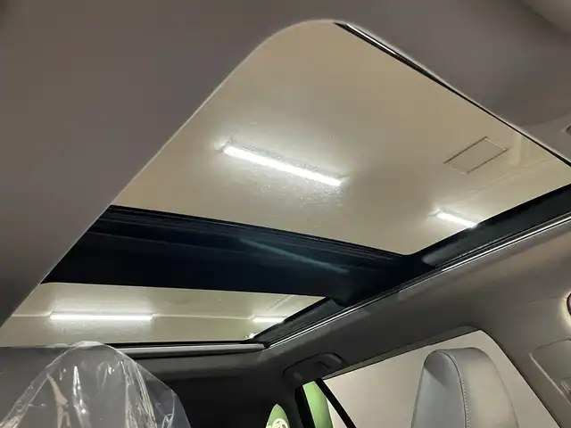 トヨタ ＲＡＶ４ G Zパッケージ 道央・札幌 2020(令2)年 3.4万km アティチュードブラックマイカ 4WD/ワンオーナー/サンルーフ/TRDフルエアロ/純正SDナビ/・フルセグTV/CD/DVD/BT/SD/USB/TVキャンセラー/バックカメラ/Toyota Safety Sense/ ・プリクラッシュセーフティ/ ・レーントレーシングアシスト/ ・オートマチックハイビーム/ ・ロードサインアシスト/ ・レーダークルーズコントロール/ ・先行車発進告知機能/パワーバックドア/純正ドライブレコーダー/前席シートヒーター/横滑り防止装置/ステアリングヒーター/オートクルーズコントロール/ビルトインETC2.0/ブレーキホールド/電動パーキングブレーキ/ブラインドスポットモニター/デジタルインナーミラー/運転席パワーシート/運転席シートメモリ機能/ダウンヒルアシスト/オートライト/オートハイビーム/LEDヘッドライト/フォグライト/リアUSB/プッシュスタート/スマートキー/スペアキー/前後クリアランスソナー/ルーフレーフ/TRD20インチエアロ/革巻きステアリング/カーテンエアバッグ/取扱説明書/ナビ取扱説明書/新車時保証書