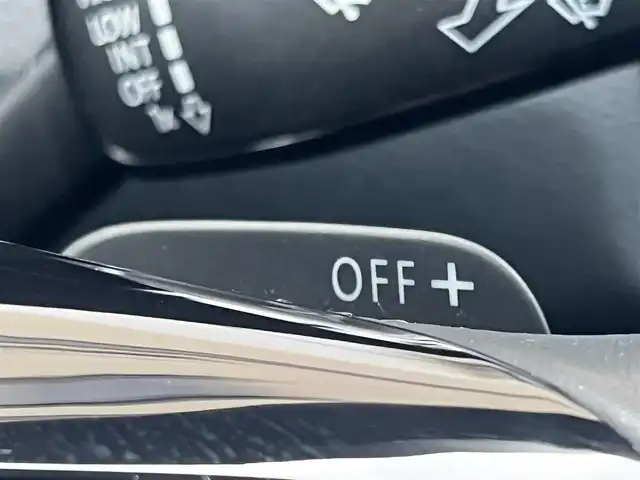 フォルクスワーゲン ゴルフ TDI コンフォートL マイスター 静岡県 2019(令1)年 1.6万km ピュアホワイト ブラインドスポットアシスト/デジタルメータークラスター/ジェスチャーコントロール/DiscoverPro/(Bluetooth/CarPlay)/衝突被害軽減システム/バックカメラ/アダプティブクルーズコントロール/レーンキープアシスト/パーキングアシスト/スマートキー/ETC2.0/ドライブレコーダー/純正フロアマット/純正17インチアルミホイール/保証書/取扱説明書/スペアキー