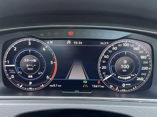 フォルクスワーゲン ゴルフ TDI コンフォートL マイスター 静岡県 2019(令1)年 1.6万km ピュアホワイト ブラインドスポットアシスト/デジタルメータークラスター/ジェスチャーコントロール/DiscoverPro/(Bluetooth/CarPlay)/衝突被害軽減システム/バックカメラ/アダプティブクルーズコントロール/レーンキープアシスト/パーキングアシスト/スマートキー/ETC2.0/ドライブレコーダー/純正フロアマット/純正17インチアルミホイール/保証書/取扱説明書/スペアキー