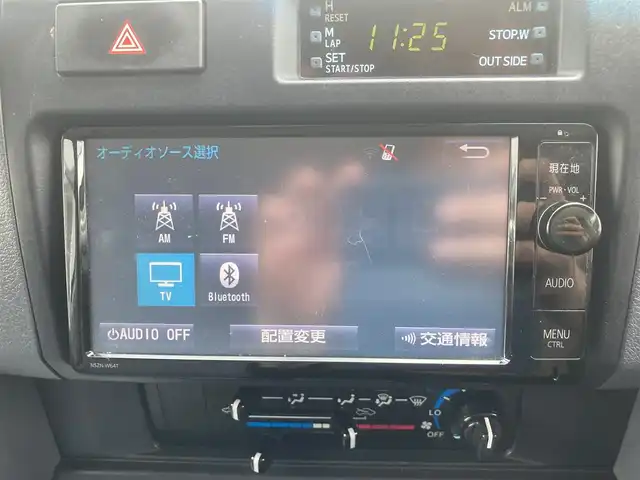 トヨタ ランドクルーザー 長野県 2015(平27)年 7.6万km ゴールドマイカM 4WD/5MT/純正SDナビ/(AM/FM/CD/DVD/SD/Bluetooth)/フルセグTV/バックカメラ/ETC/ドアバイザー/ドライブレコーダー/冬タイヤ積込み