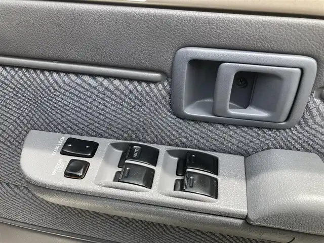 トヨタ ランドクルーザー 長野県 2015(平27)年 7.6万km ゴールドマイカM 4WD/5MT/純正SDナビ/(AM/FM/CD/DVD/SD/Bluetooth)/フルセグTV/バックカメラ/ETC/ドアバイザー/ドライブレコーダー/冬タイヤ積込み