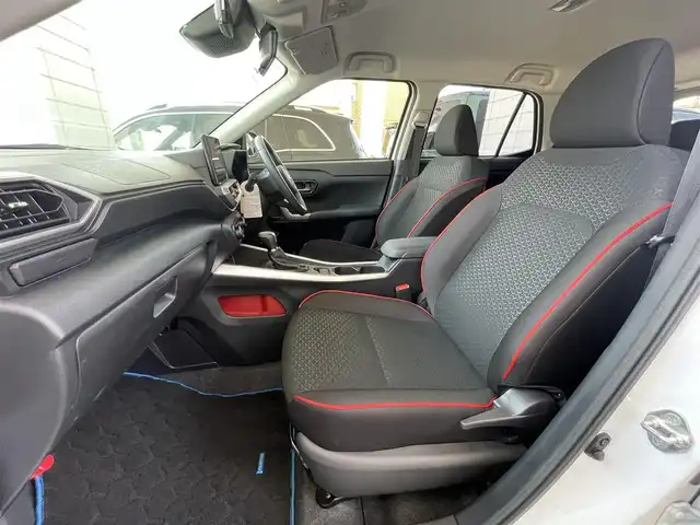 トヨタ ライズ Z 愛知県 2022(令4)年 1.5万km ブラックマイカメタリック/シャイニングホワイトパール 登録時走行15069km/ワンオーナー/S-PDL/スマートアシスト/・衝突回避支援ブレーキ機能/・衝突警報/・車線逸脱警報/・車線逸脱抑制制御機能/・ふらつき警報/・路側逸脱警報/・ブレーキ制御付誤発進抑制機能/・先行車発進お知らせ機能/・アダプティブドライビングビーム/・コーナーセンサー/・標識認識機能（進入禁止/最高速度/一時停止）/・アダプティブクルーズコントロール/・サイドビューランプ/・レーンキープコントロール/コーナリングレーンアシスト/車両接近通報装置/純正9インチディスプレイオーディオ/Apple CarPlay・Android Auto・Bluetooth・AM・FM・HDMI/フルセグTV/全方位カメラ/バックカメラ/前席シートヒーター/ビルトインETC/ステアリングスイッチ/LEDヘッドライト・LEDフォグ/オートリトラミラー/ブレーキホールド/前後ドライブレコーダー/USB端子/R5.6.7年記録簿/保証書/取説/スペアスマートキー