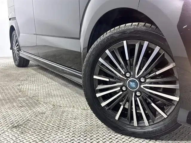 ホンダ Ｎ ＢＯＸ ＋ カスタム G Aパッケージ 大阪府 2015(平27)年 4.4万km スマートブラック 社外ナビ/衝突軽減/ETC/HIDヘッドライト/プッシュスタート/スマートキー/ケンウッドナビ