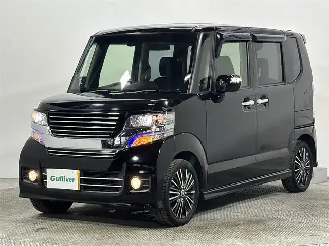 ホンダ Ｎ ＢＯＸ ＋ カスタム G Aパッケージ 大阪府 2015(平27)年 4.4万km スマートブラック 社外ナビ/衝突軽減/ETC/HIDヘッドライト/プッシュスタート/スマートキー/ケンウッドナビ